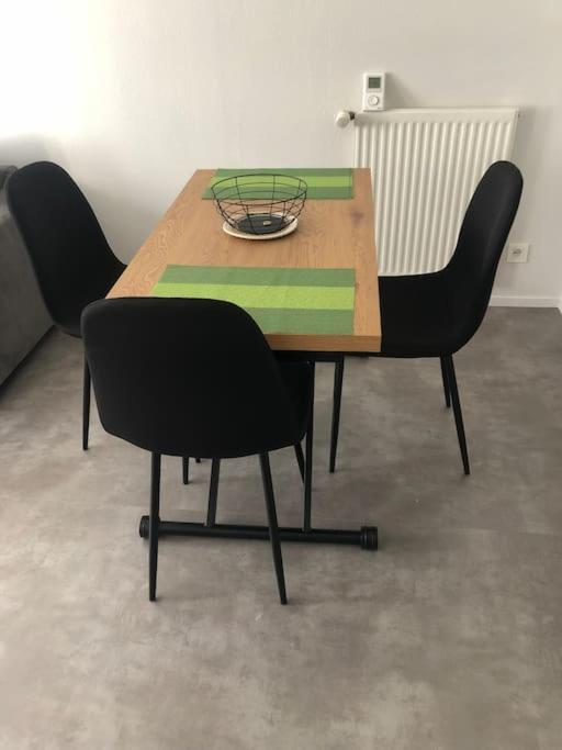 Superbe Appartement En Plein Centre Ville. La Roche-sur-Yon Eksteriør billede